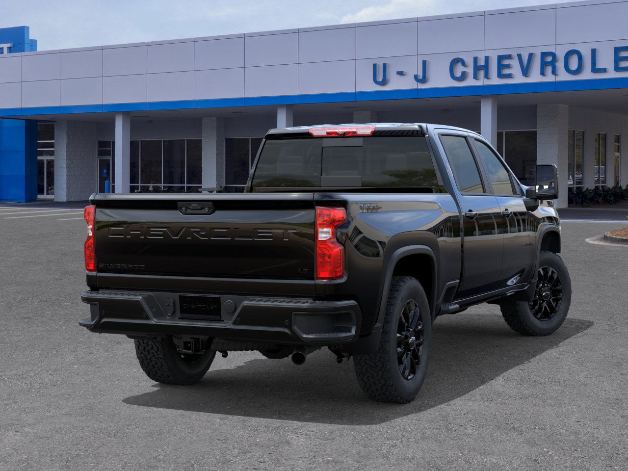 2025 Chevrolet Silverado 2500HD LT photo 4