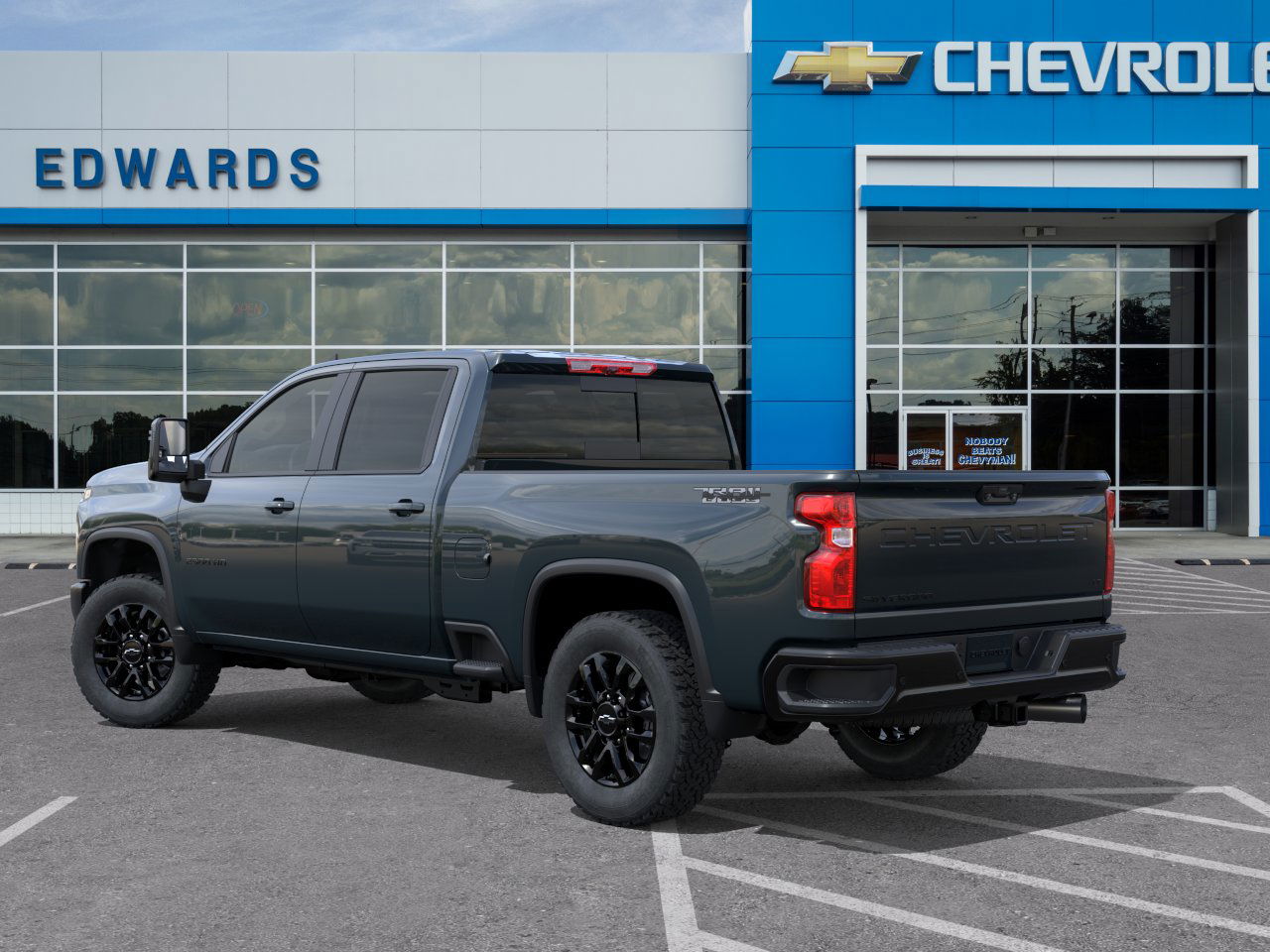 2025 Chevrolet Silverado 2500HD LT photo 3