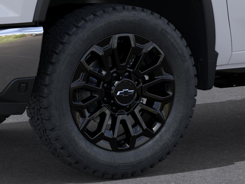 New 2026 Summit White Chevrolet LT image 33