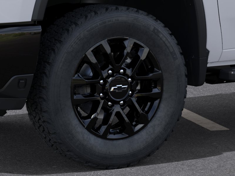 New 2026 Summit White Chevrolet LT image 33