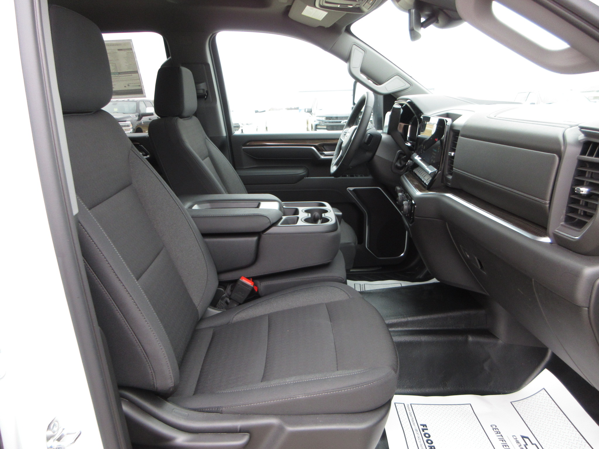 New 2026 Summit White Chevrolet LT image 25