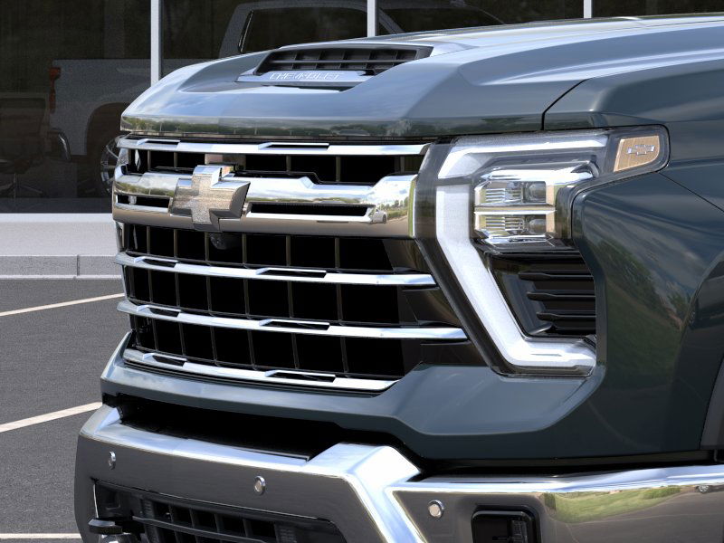 2025 Chevrolet Silverado 2500HD LTZ photo 13