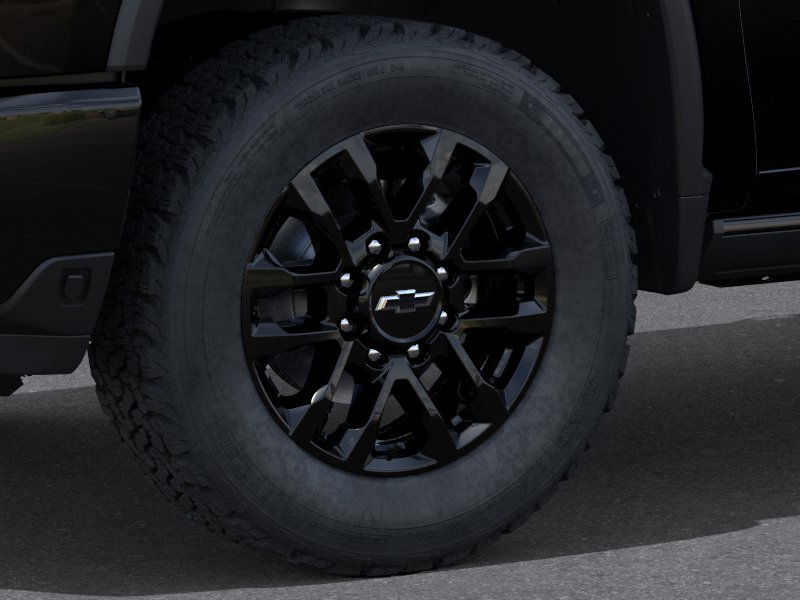 2025 Chevrolet Silverado 2500HD LTZ photo 9