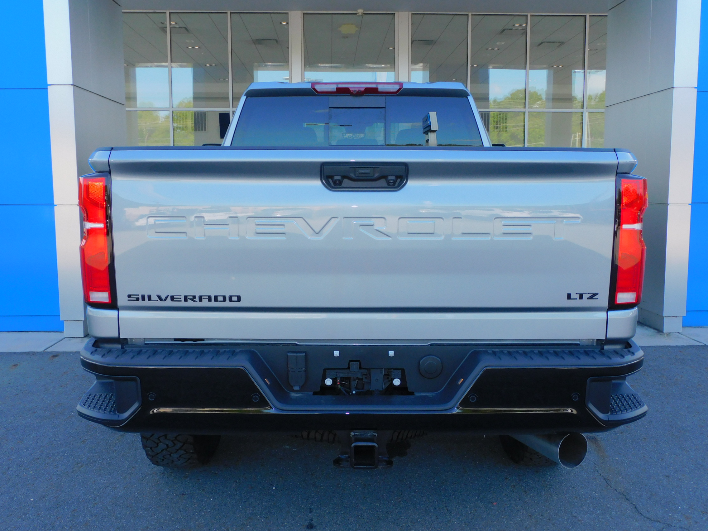 New 2026 Sterling Gray Metallic Chevrolet LTZ image 13