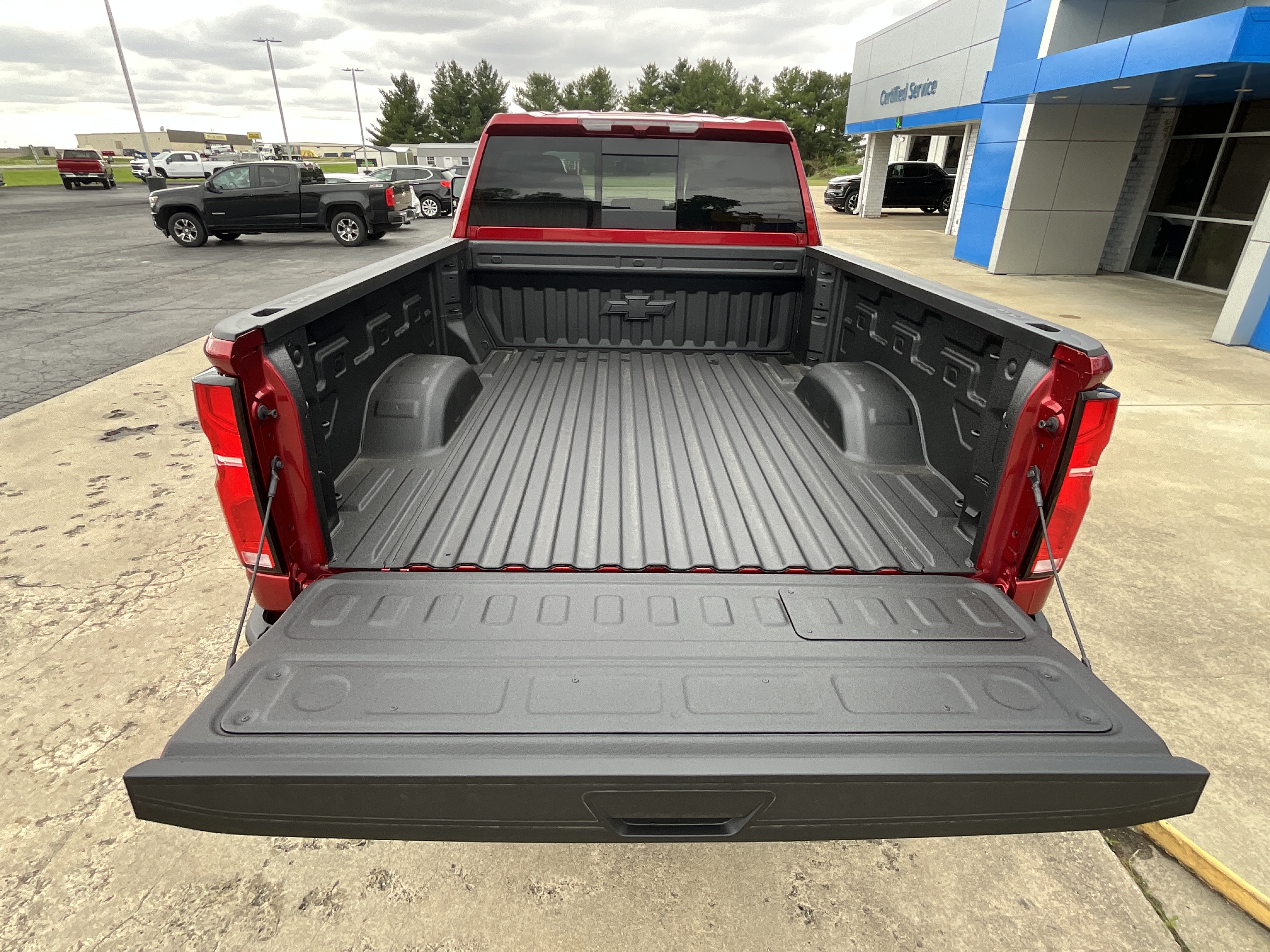 2026 Chevrolet Silverado 2500 HD LTZ - Photo 8