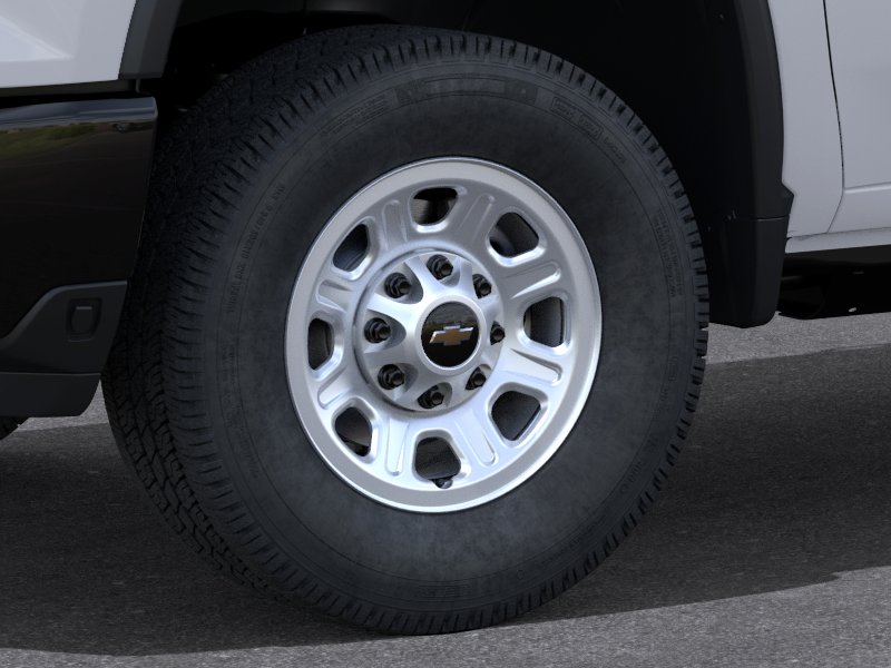 New 2026 Summit White Chevrolet WT image 9