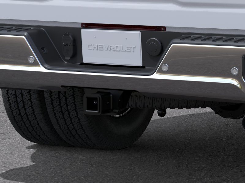 New 2026 Summit White Chevrolet LT DRW image 49