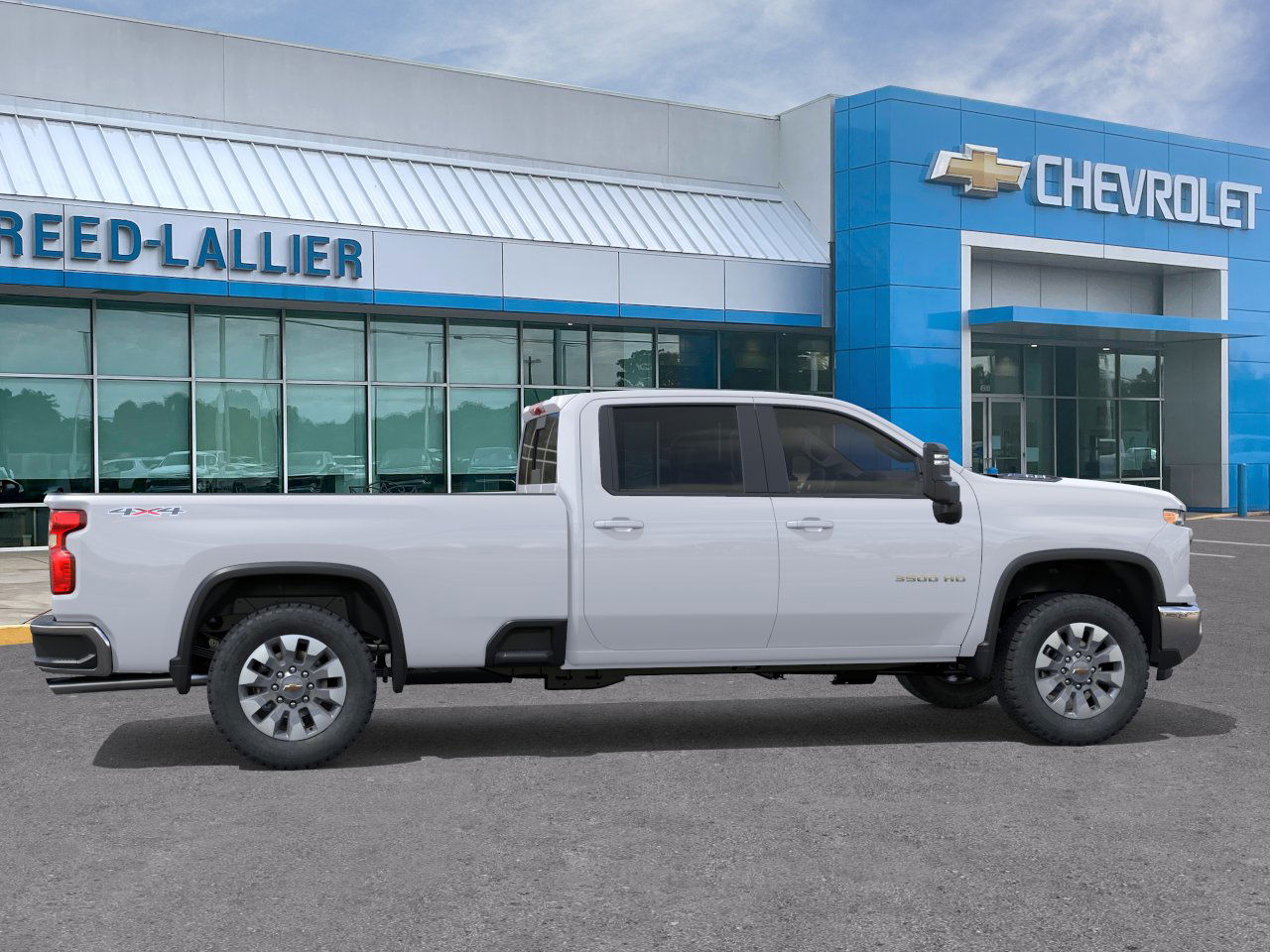 2026 Chevrolet Silverado 3500HD photo 3