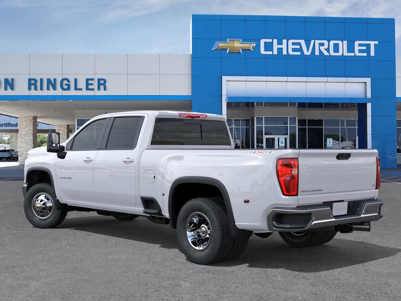2026 Chevrolet Silverado 3500HD LT photo 3