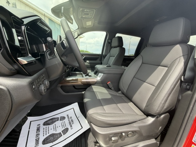 2026 Chevrolet Silverado 3500HD LT - Photo 17