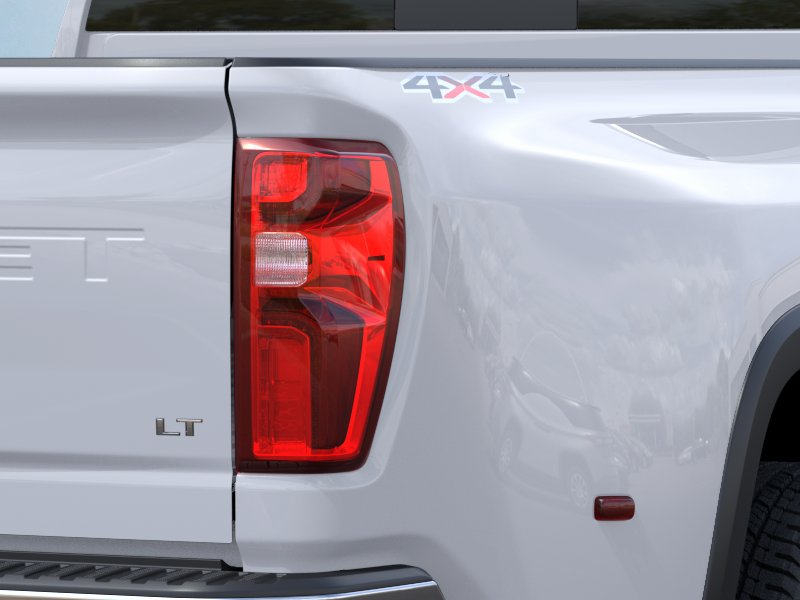 New 2026 Summit White Chevrolet LT DRW image 35