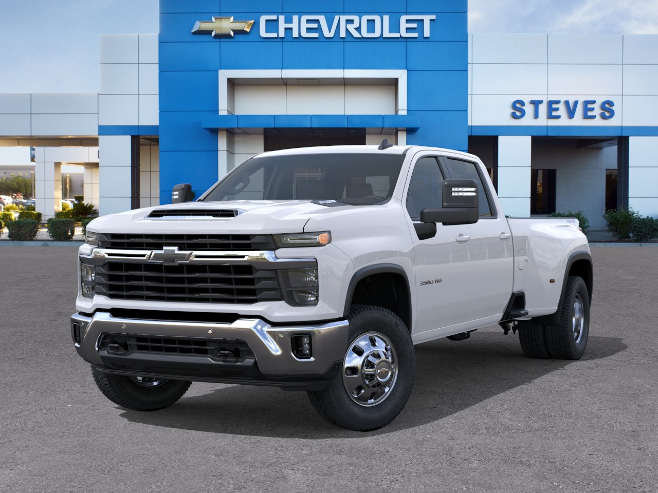 New 2026 Summit White Chevrolet LT DRW image 30