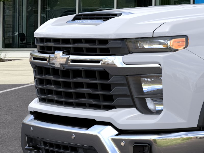 New 2026 Summit White Chevrolet LT DRW image 13