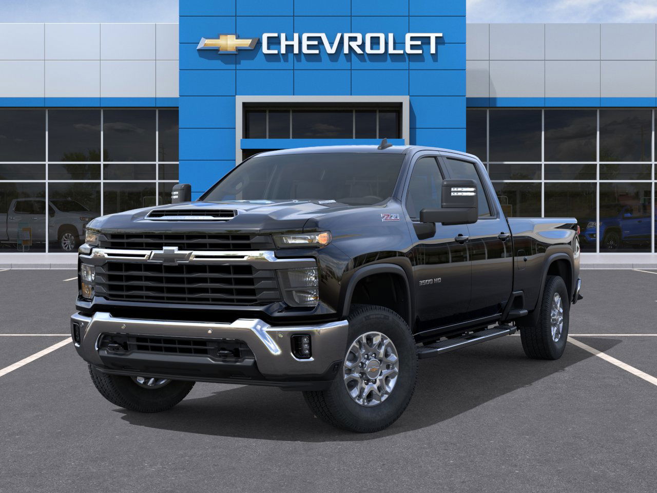 2025 Chevrolet Silverado 3500HD LT photo 3