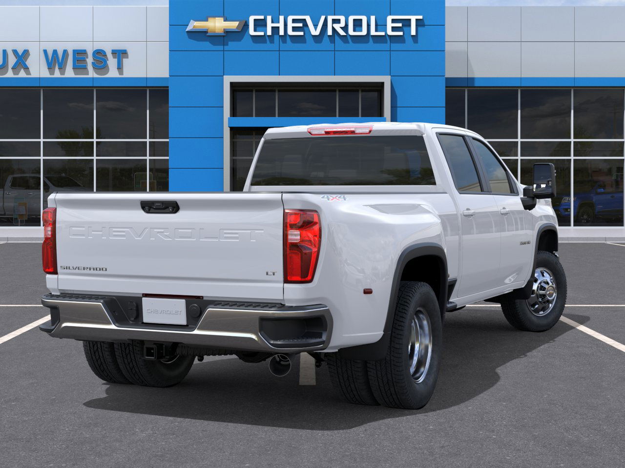 2026 Chevrolet Silverado 3500HD LT photo 4