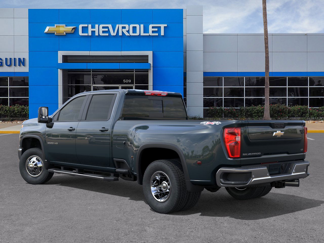 2026 Chevrolet Silverado 3500HD LT photo 3