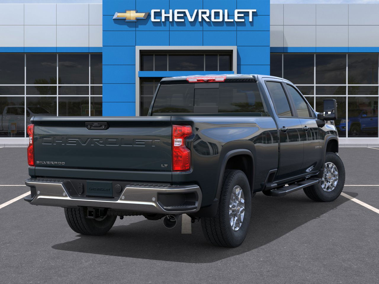 2025 Chevrolet Silverado 3500HD LT photo 4