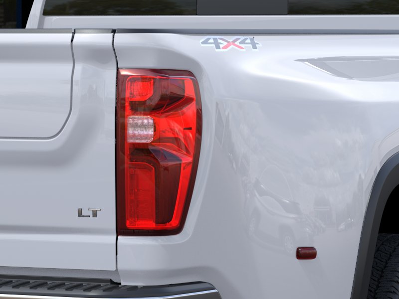 New 2026 Summit White Chevrolet LT DRW image 35