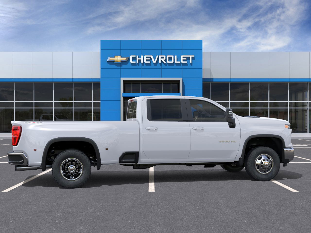 2026 Chevrolet Silverado 3500HD LT photo 5