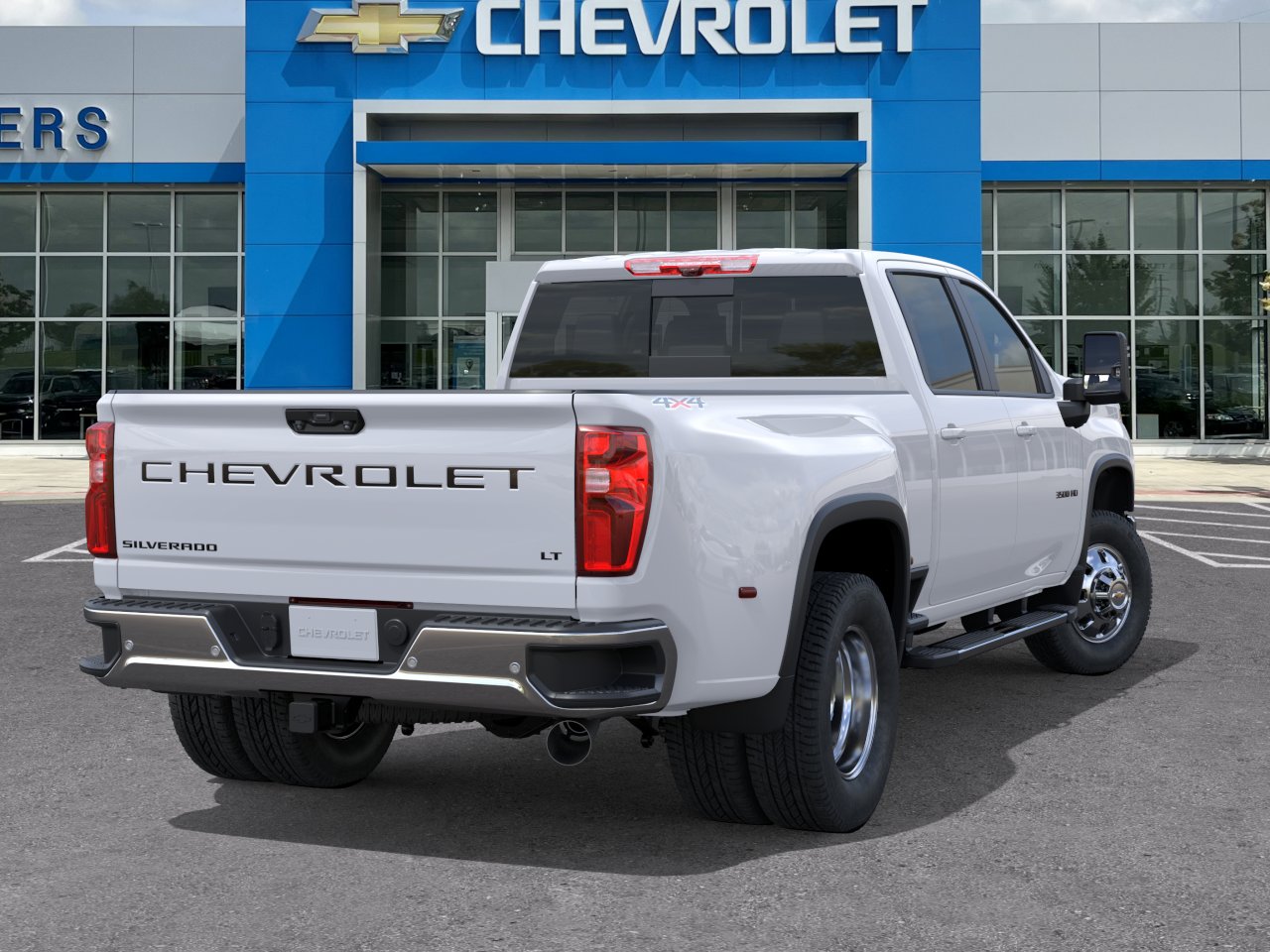 New 2026 Summit White Chevrolet LT DRW image 36