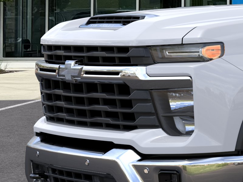 New 2026 Summit White Chevrolet LT DRW image 45