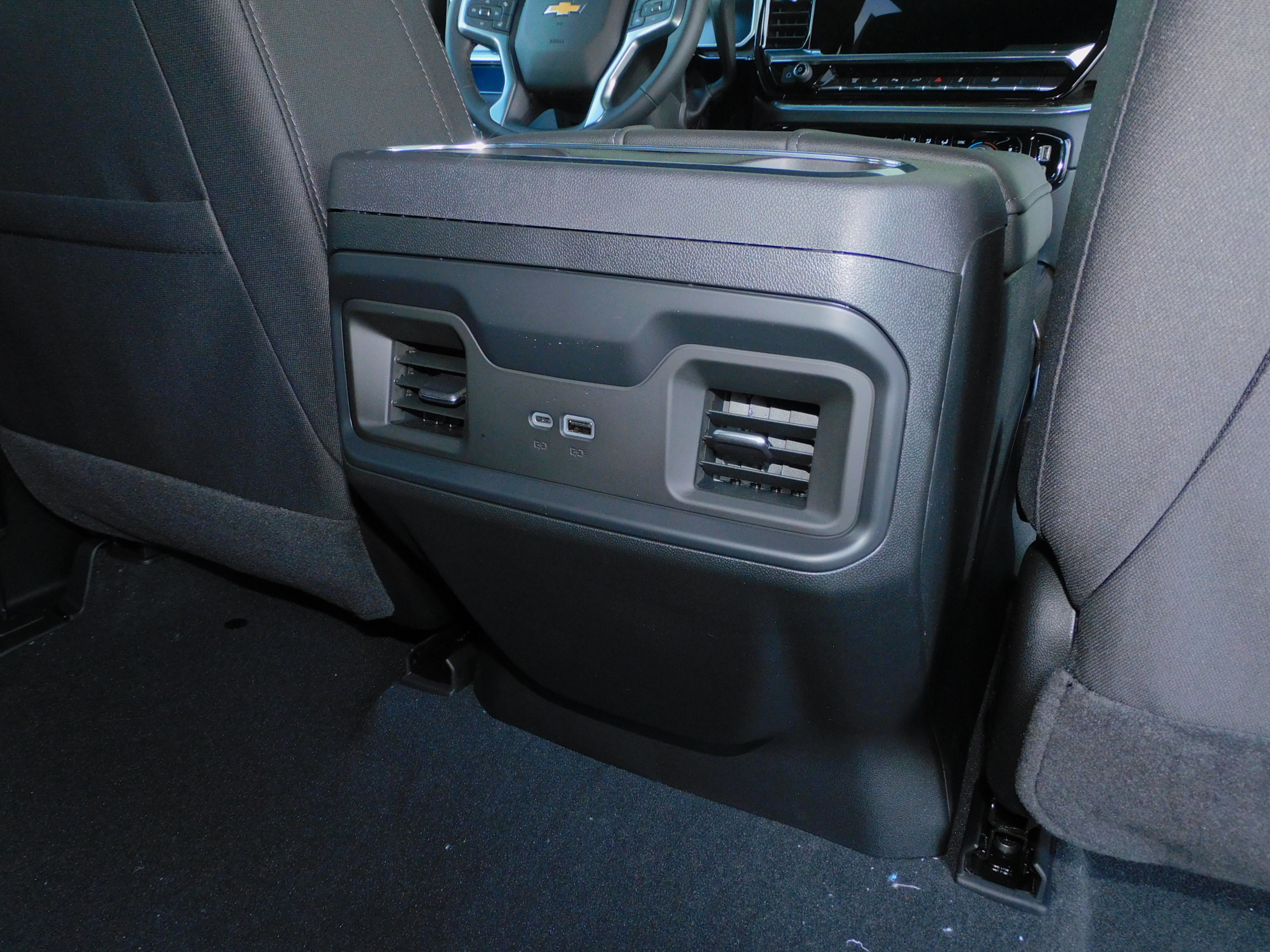2026 Chevrolet Silverado 3500 HD LT - Photo 29
