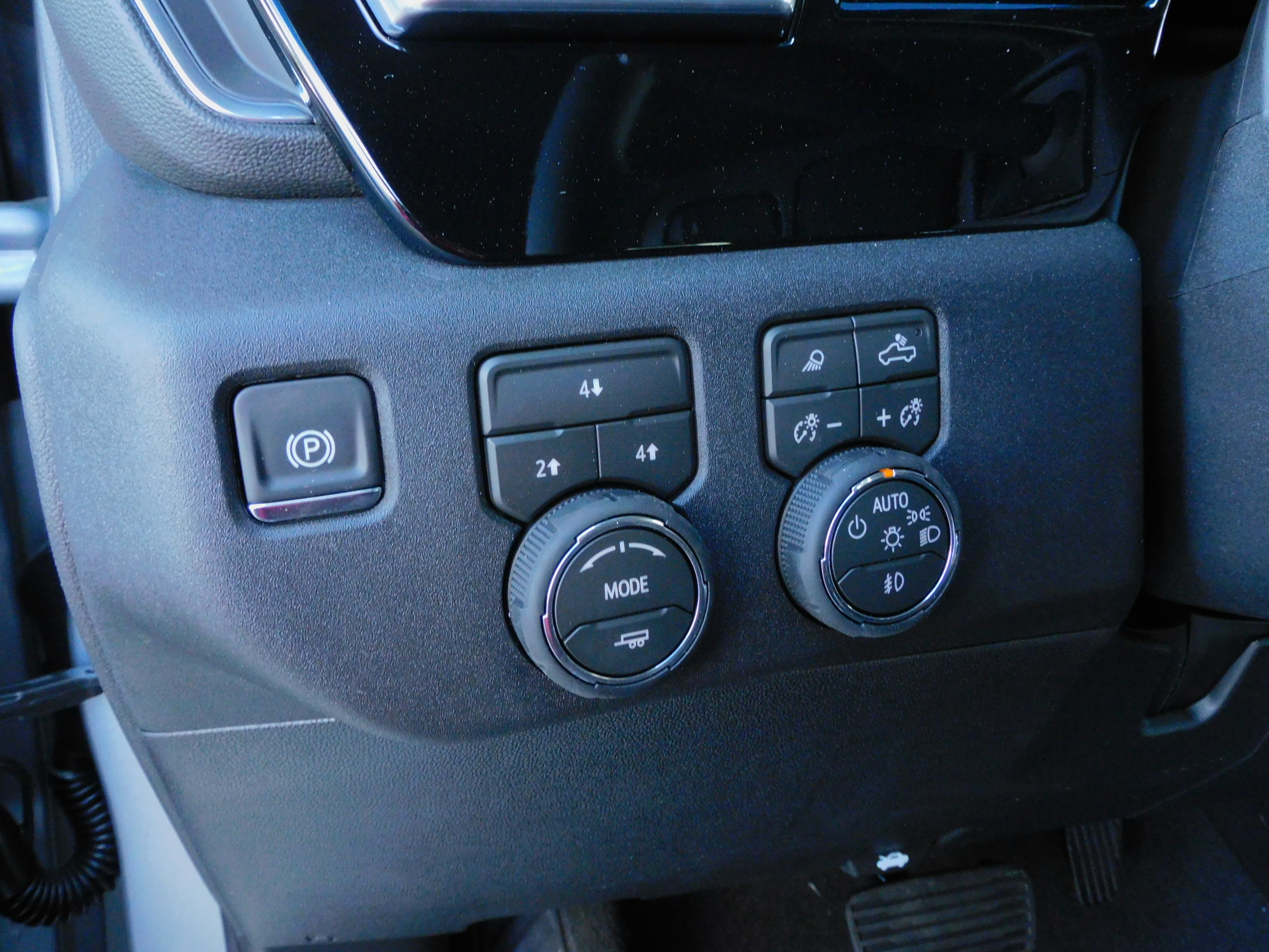 2026 Chevrolet Silverado 3500 HD LT - Photo 21