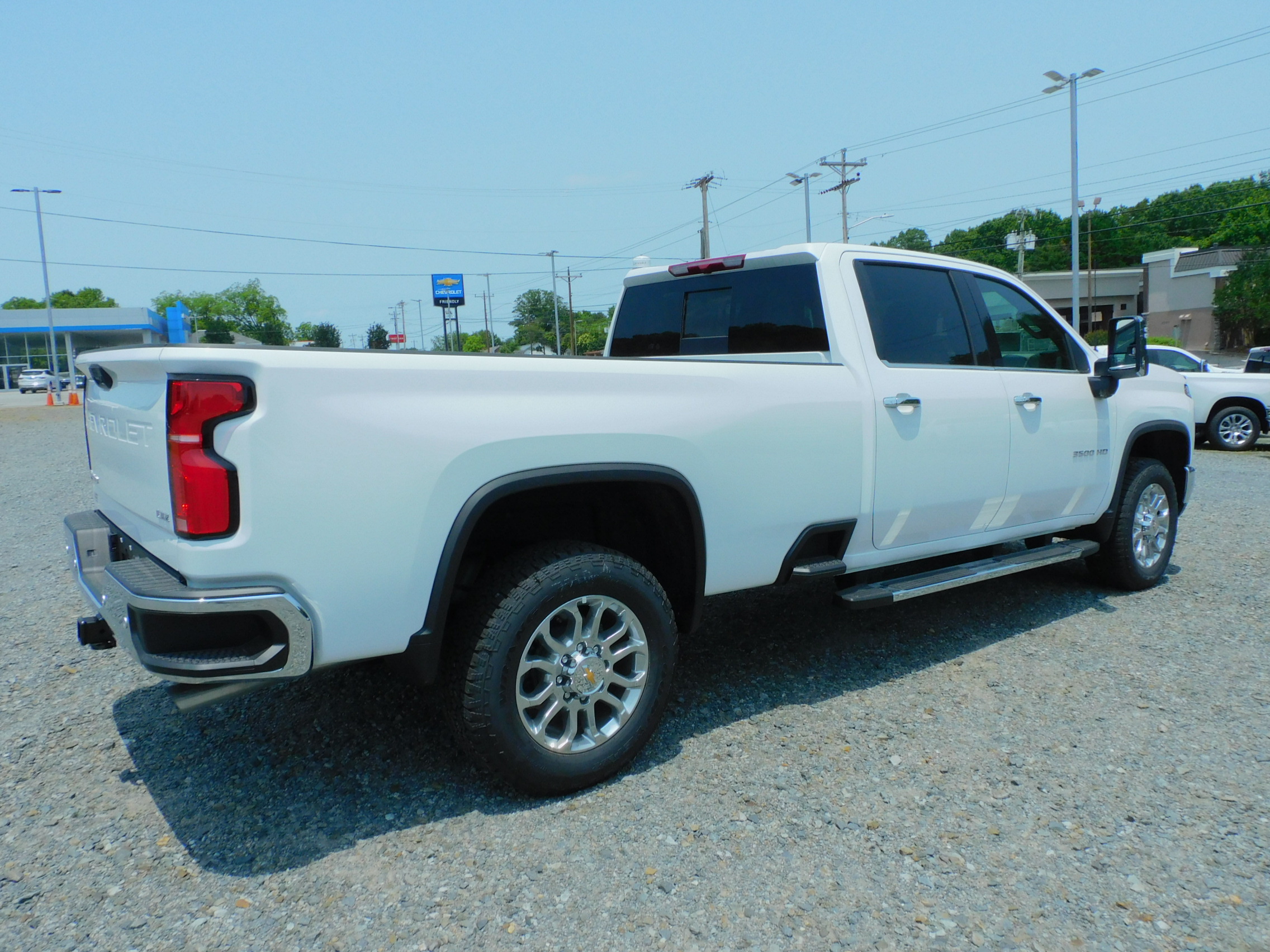 2025 Chevrolet Silverado 3500HD LTZ photo 9