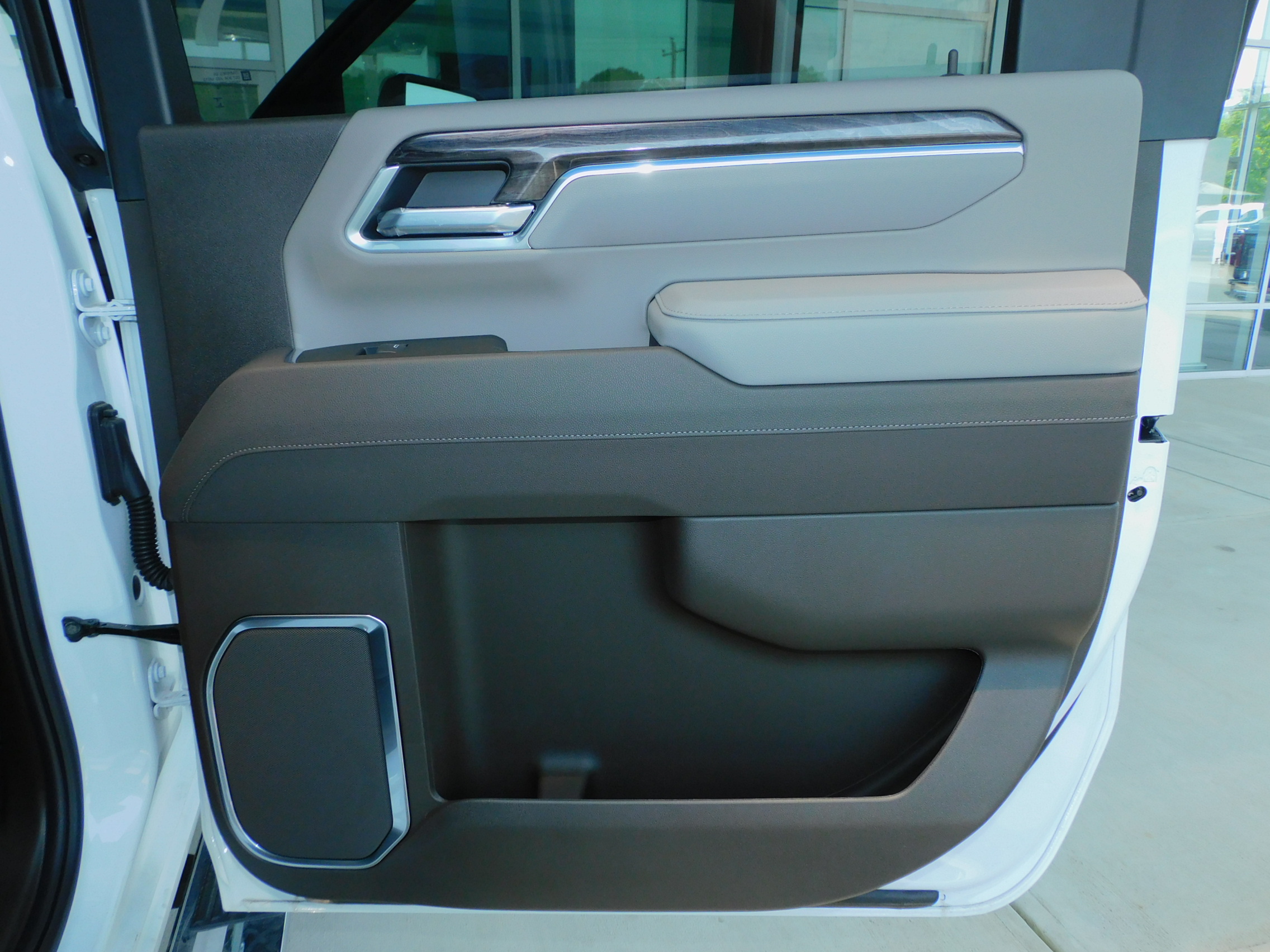 2025 Chevrolet Silverado 3500HD LTZ photo 30