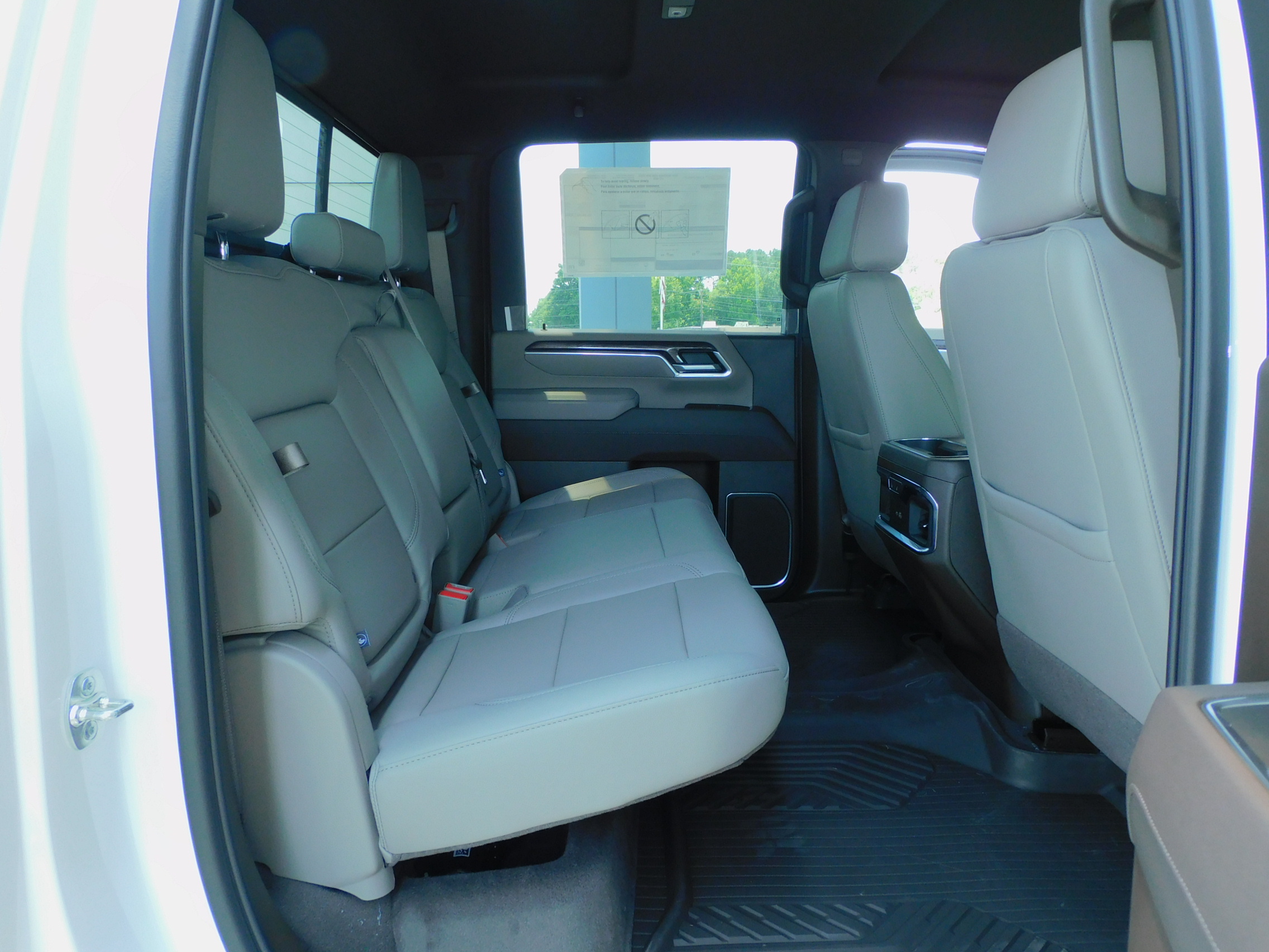 2025 Chevrolet Silverado 3500HD LTZ photo 23