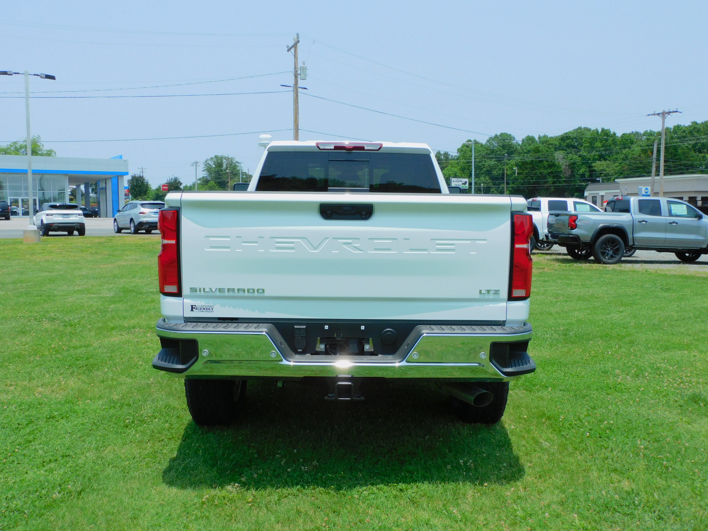 2025 Chevrolet Silverado 3500HD LTZ photo 10