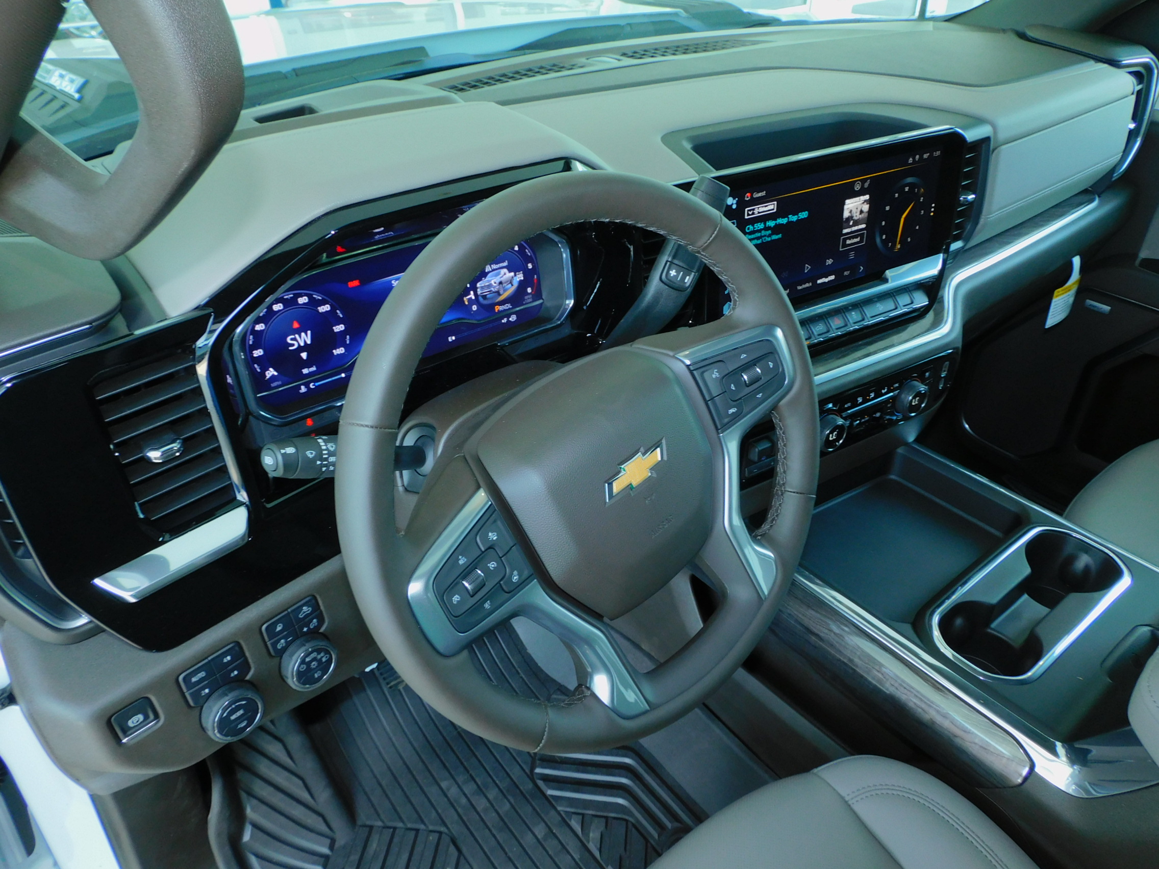 2025 Chevrolet Silverado 3500HD LTZ photo 20
