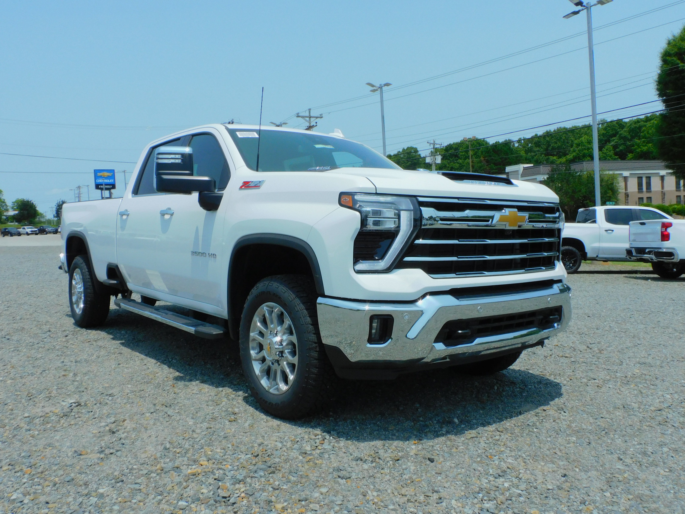 2025 Chevrolet Silverado 3500HD LTZ photo 7