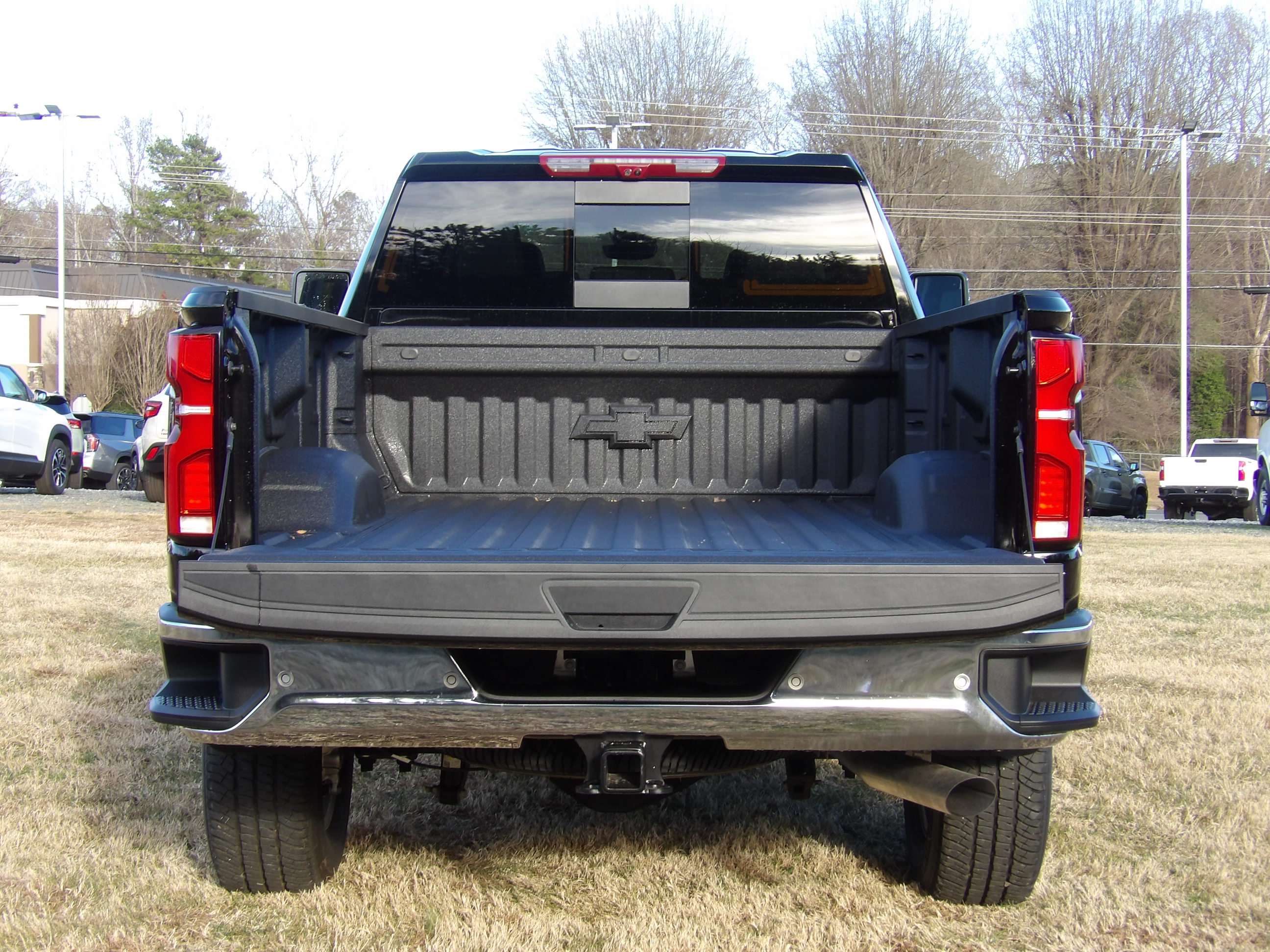 2026 Chevrolet Silverado 3500 HD LTZ - Photo 14