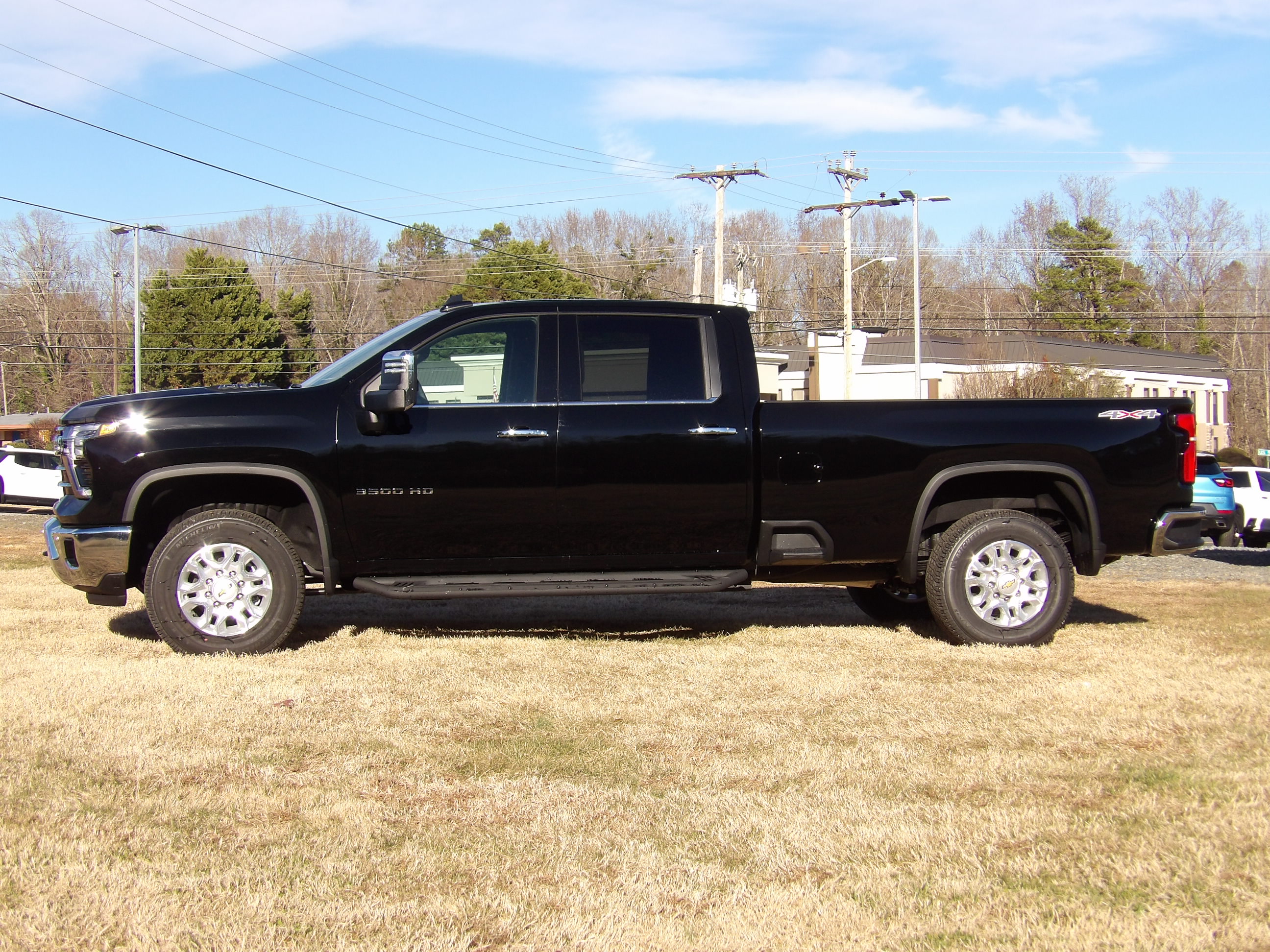 2026 Chevrolet Silverado 3500 HD LTZ - Photo 8