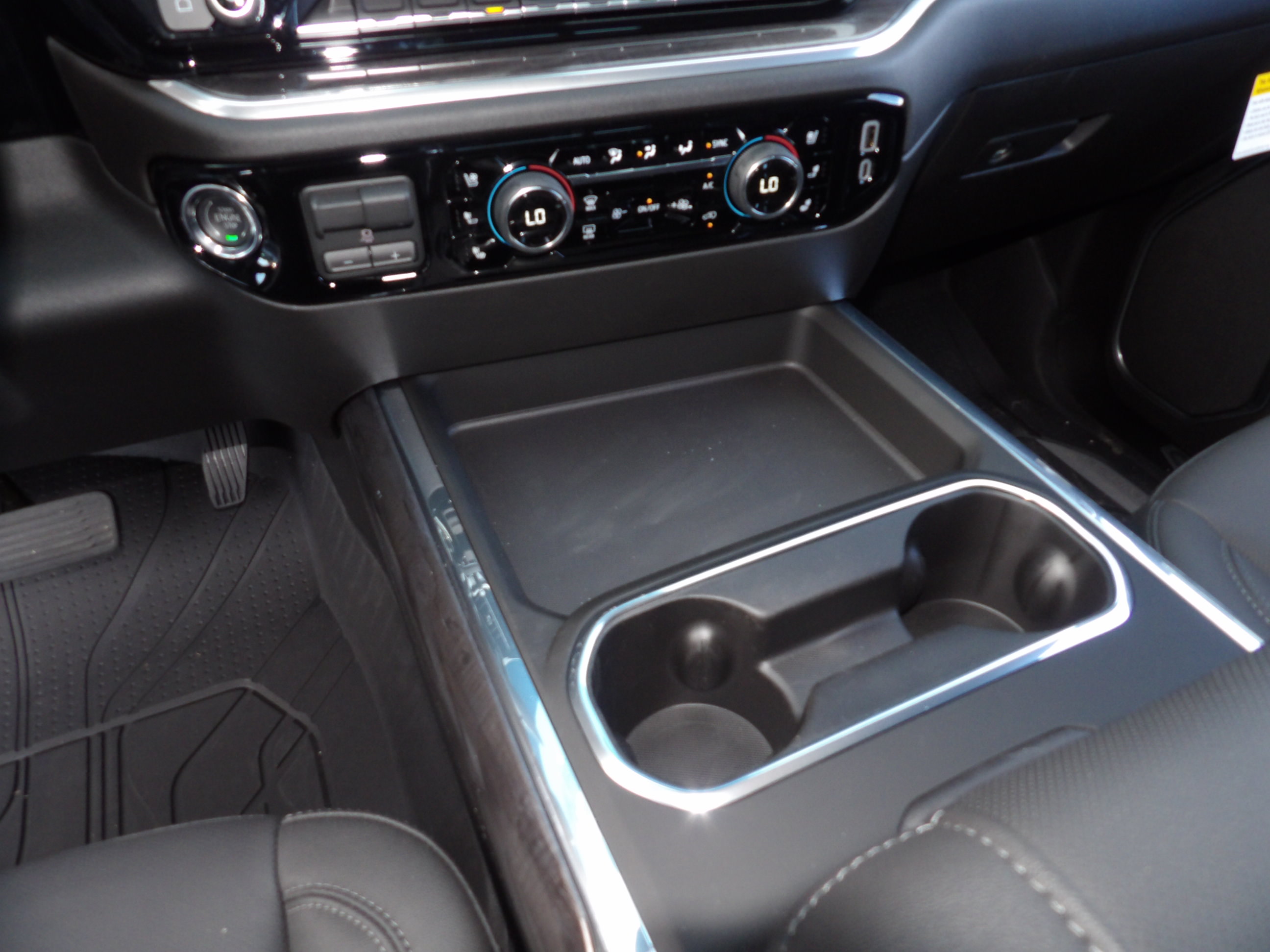 2026 Chevrolet Silverado 3500 HD LTZ - Photo 24