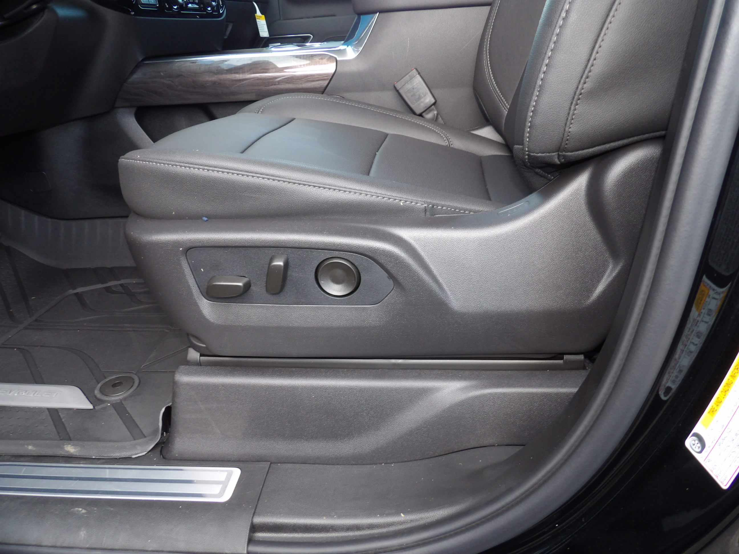 2026 Chevrolet Silverado 3500 HD LTZ - Photo 19