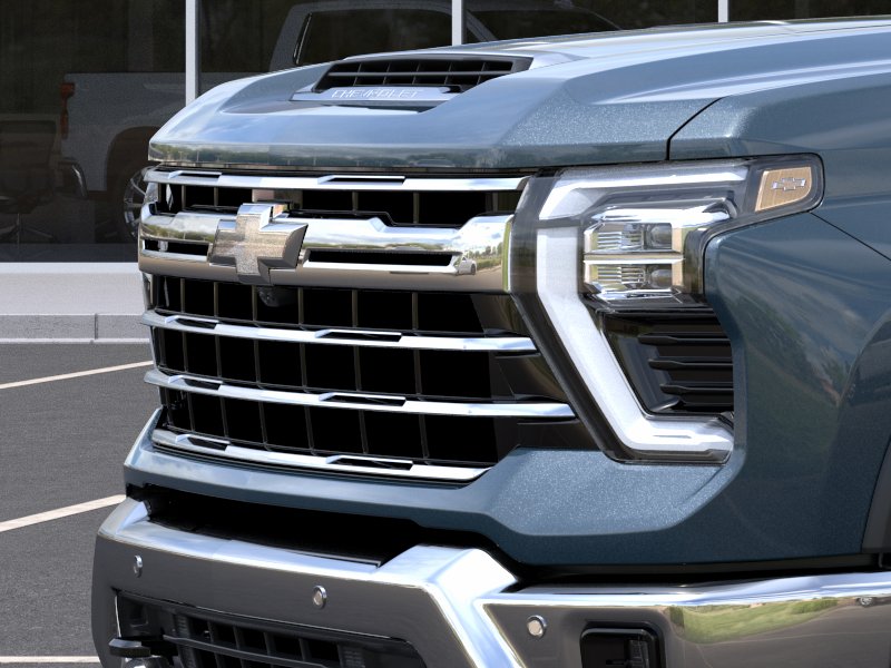 2026 Chevrolet Silverado 3500 HD LTZ - Photo 37
