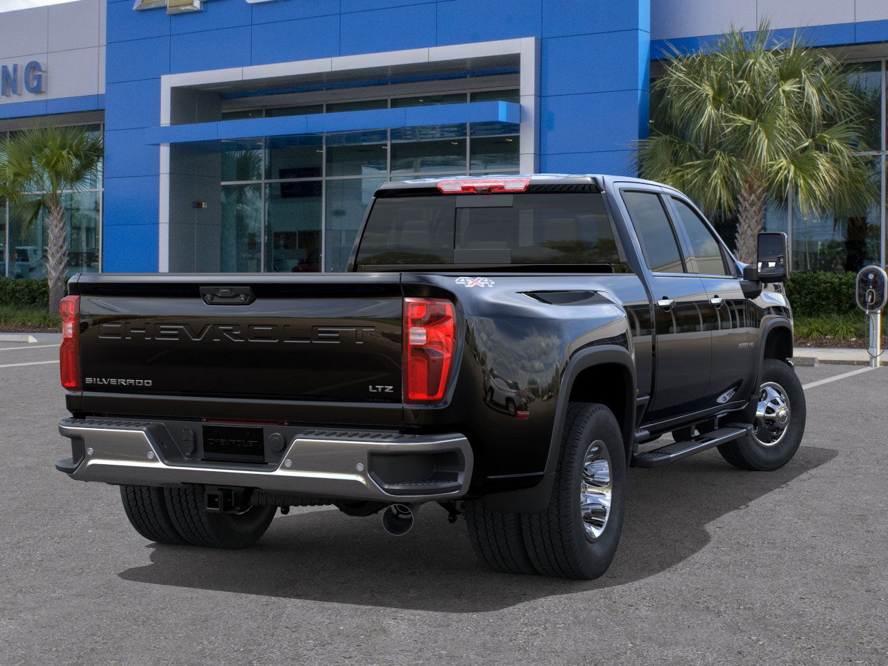 2026 Chevrolet Silverado 3500HD LTZ photo 4