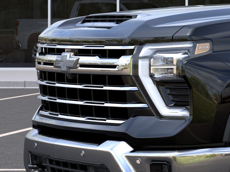 2026 Chevrolet Silverado 3500HD LTZ - Photo 35