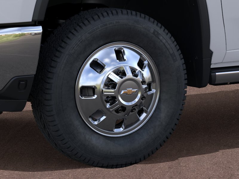New 2026 Summit White Chevrolet LTZ DRW image 33