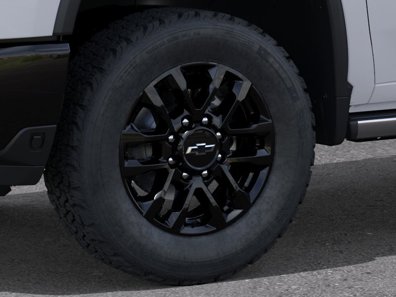 New 2026 Summit White Chevrolet LTZ image 33