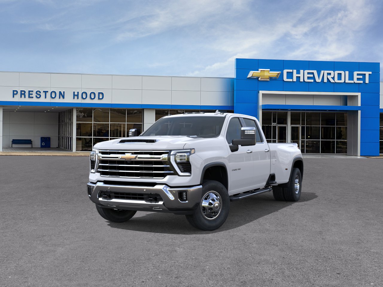 2026 Chevrolet Silverado 3500 HD LTZ - Photo 8