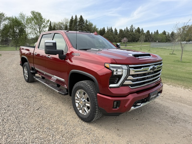 2026 Chevrolet Silverado HD High Country 4WD Crew Cab Long Box SRW's photo