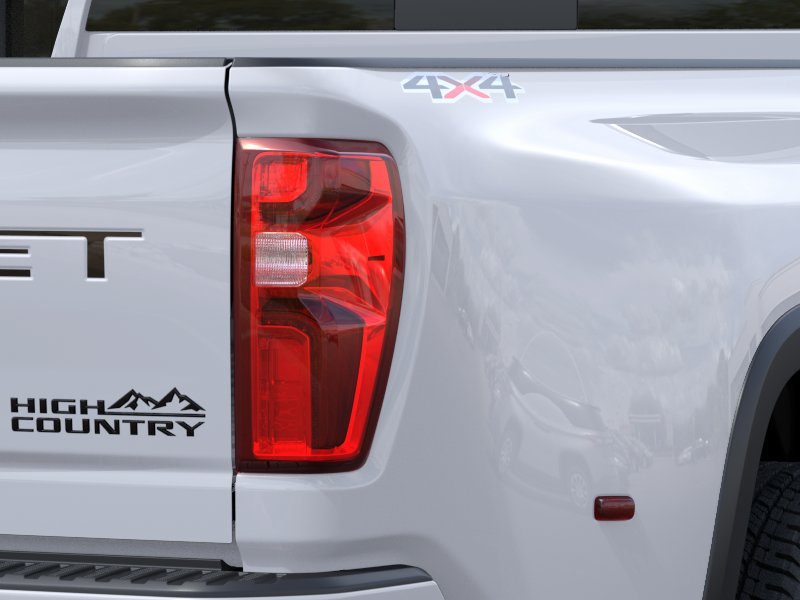 New 2026 Summit White Chevrolet High Country DRW image 33