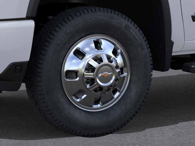 New 2026 Summit White Chevrolet High Country DRW image 31
