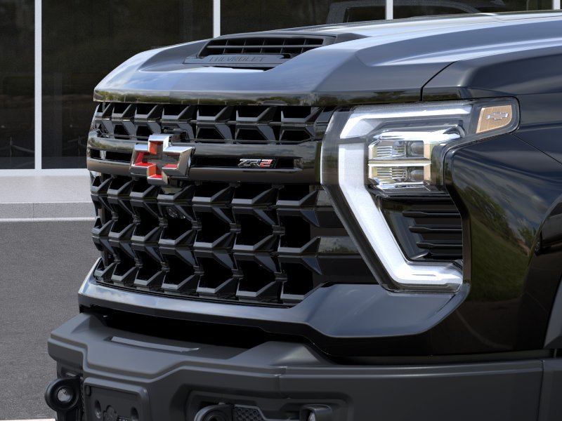 2026 Chevrolet Silverado 2500 HD ZR2 - Photo 13