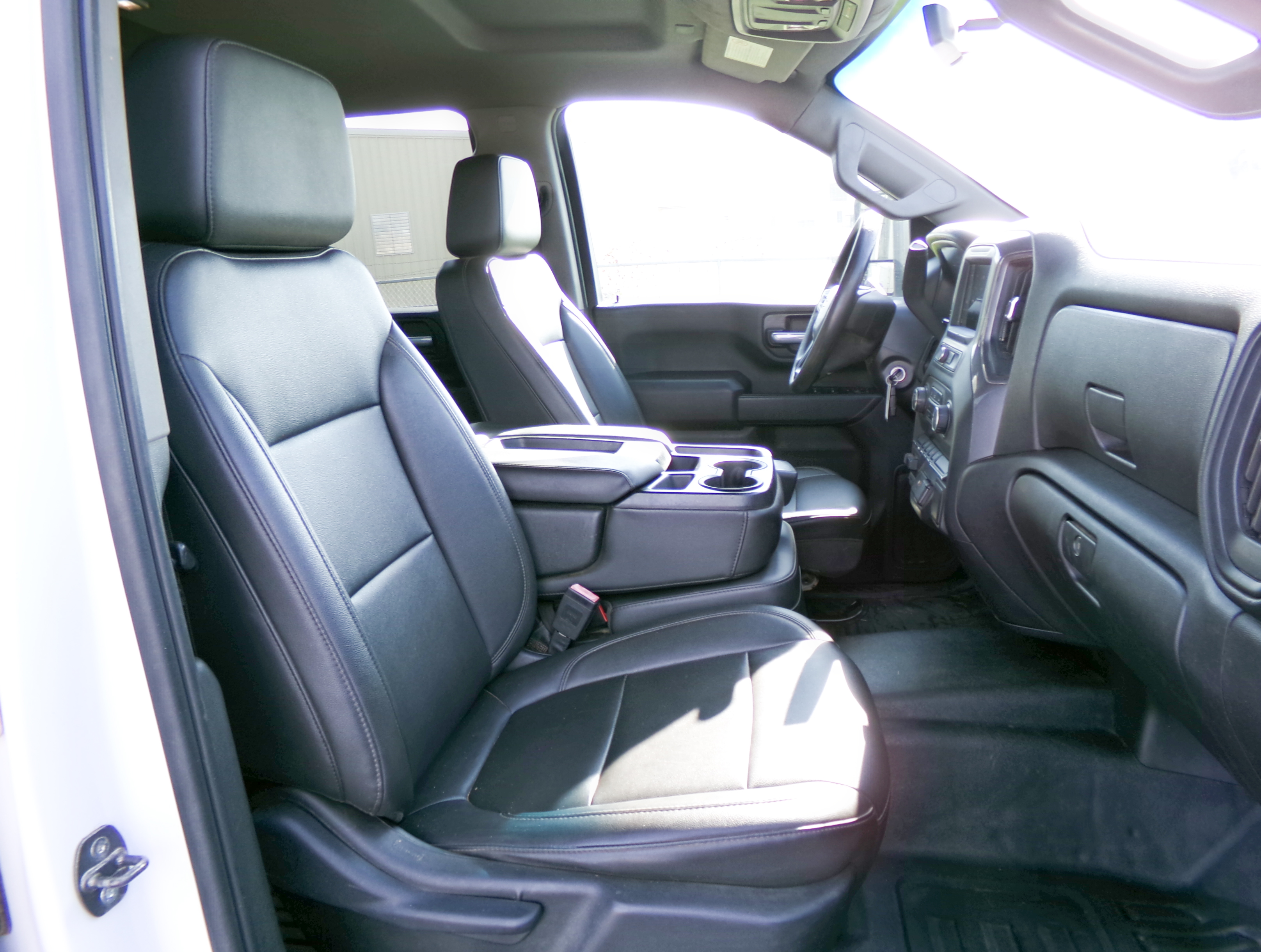 Used 2020 SUMMIT WHITE Chevrolet Work Truck image 15