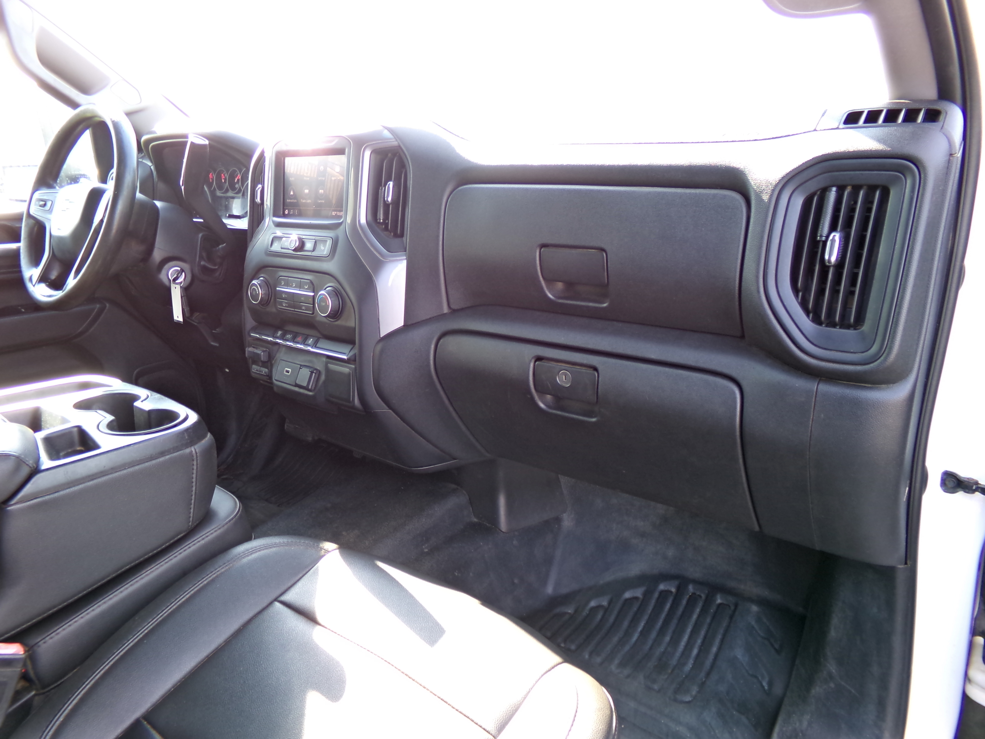 Used 2020 SUMMIT WHITE Chevrolet Work Truck image 16