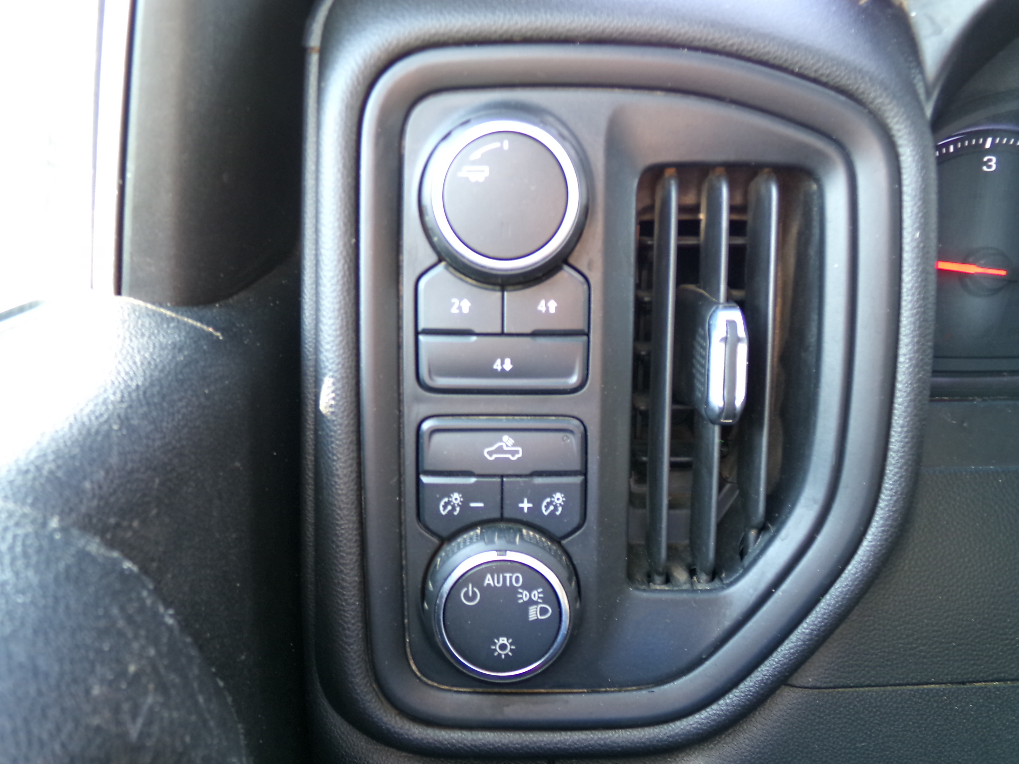 Used 2020 SUMMIT WHITE Chevrolet Work Truck image 11